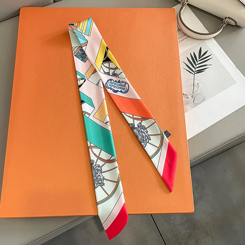 Lüks Marka Baskılı Çanta Askıs - Accessories Brand For Women incelemesi ve fiyatı