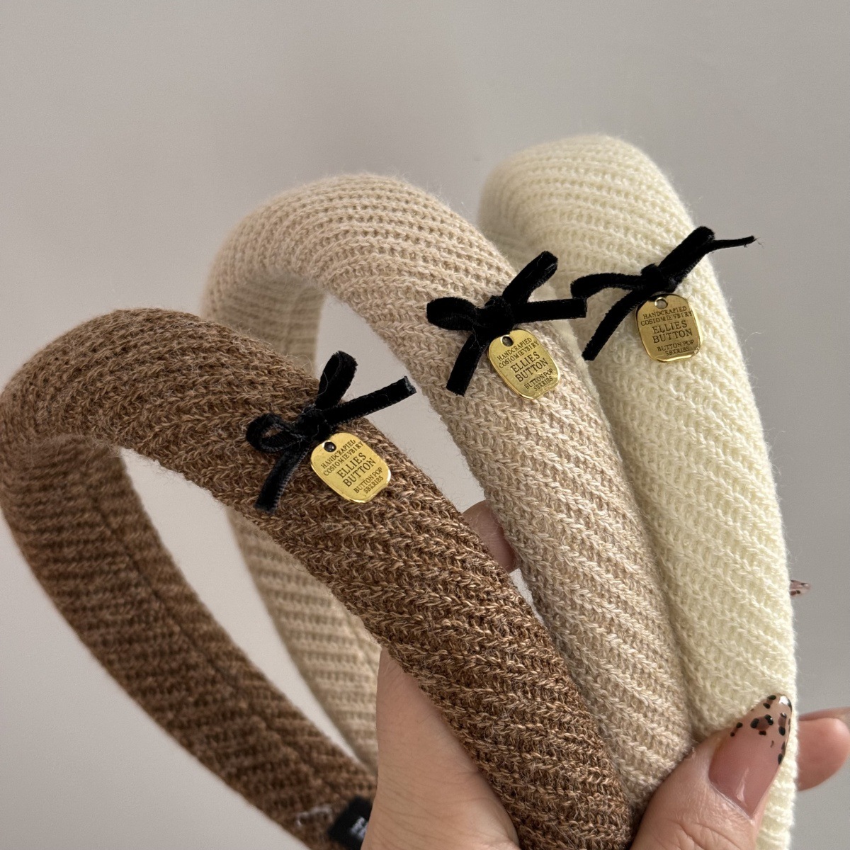 Yepyeni Nazik kahverengi kumaş - Accessories Brand For Women incelemesi ve fiyatı